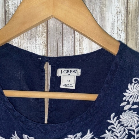 J. Crew Linen Blend Navy Embroidered Neck Sleeveless Blouse - Picture 5 of 5